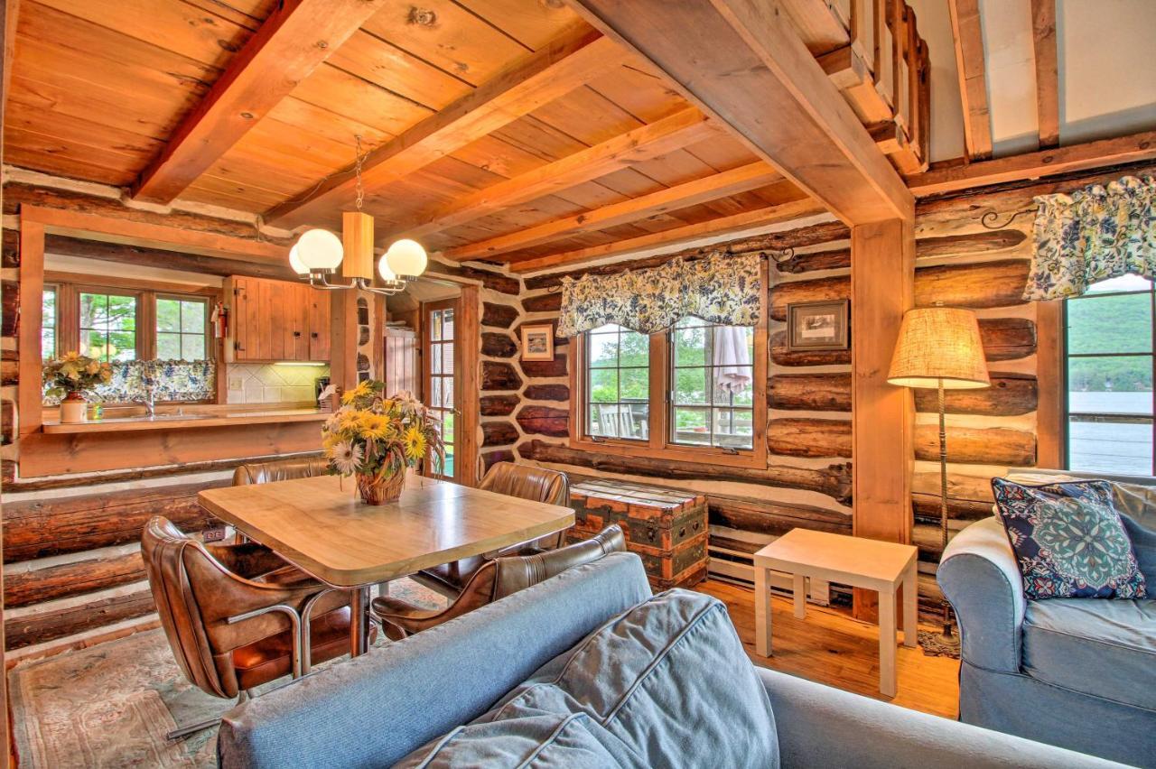 Waterfront Lake George Cabin Walk To Water Екстер'єр фото